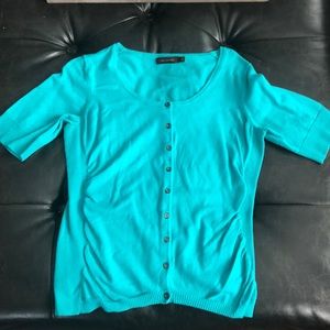 Short sleeve sweater